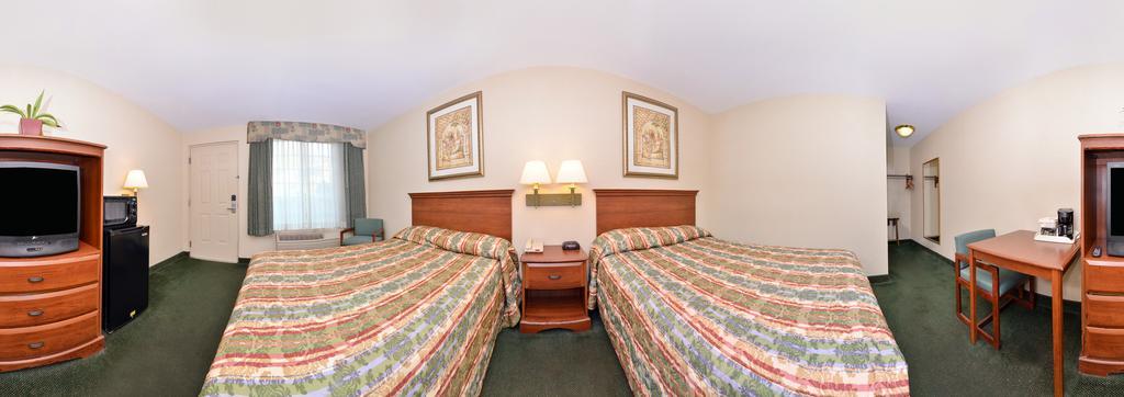 Tower Inn And Suites Of Guilford / Madison Ngoại thất bức ảnh